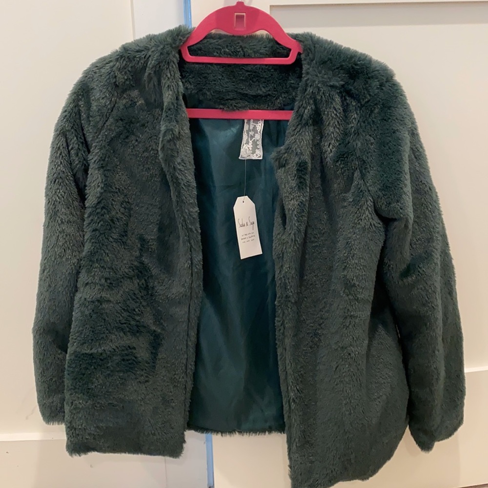 Faux fur coat— green